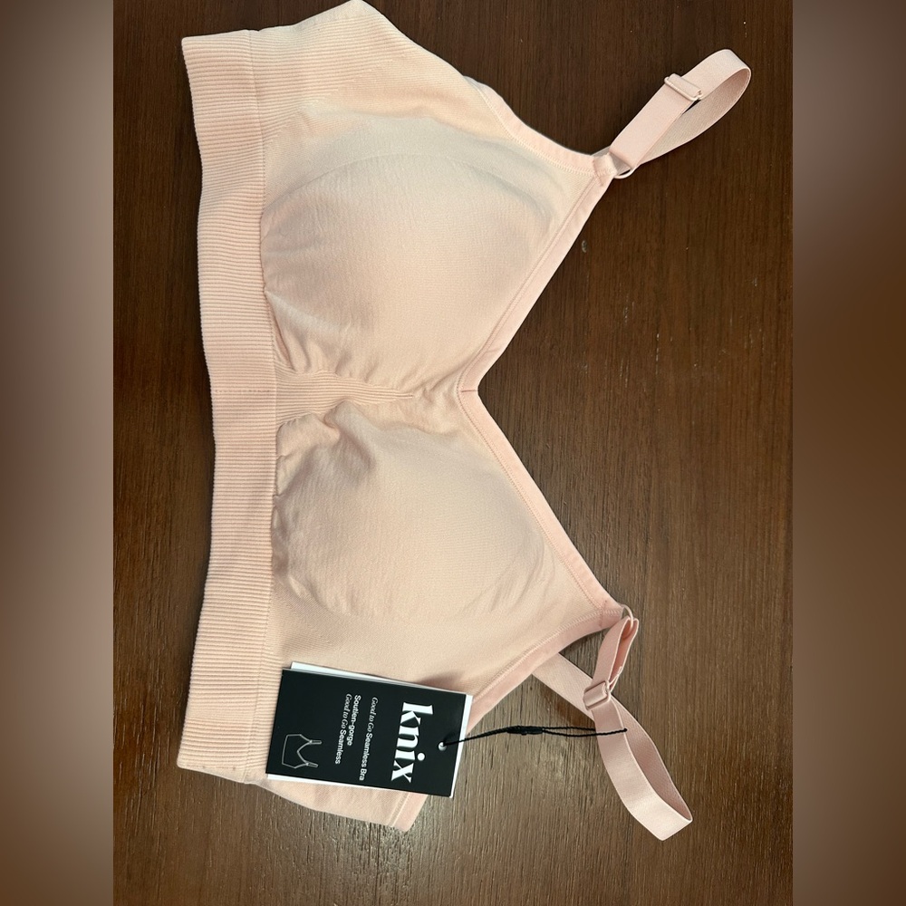 BNWT Knix Bra - Wireless